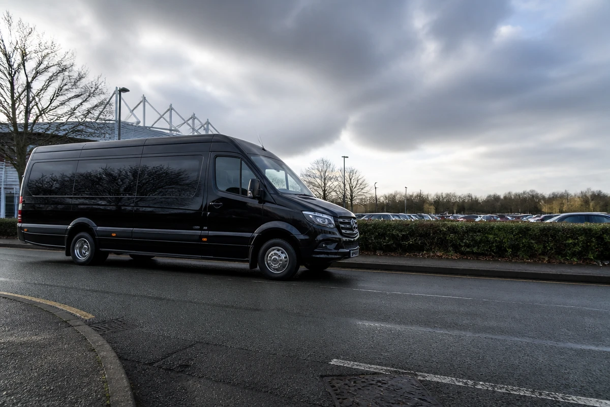 22 Seater Minibus Hire