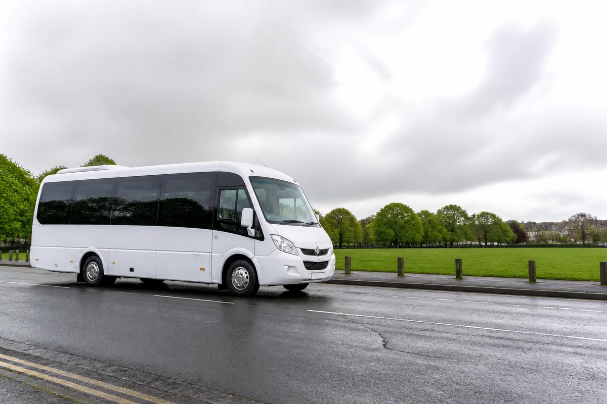 25 Seater Minibus Hire